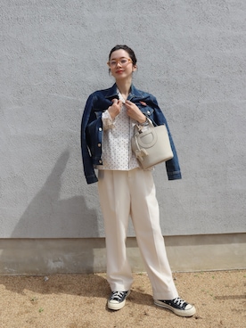 「ëpaのアイテム（シャツ/ブラウス、ホワイト系）」を使った、miisuuzuukiiさん（レディース・162cm）の春コーディネート
