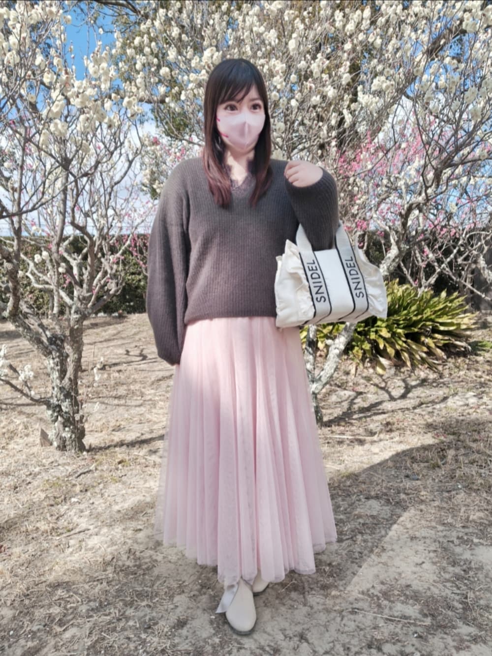 SNIDEL（スナイデル）の「ラクーン衿レースプルオーバー（ニット