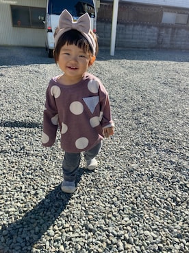 「くすみピンク」｜「アイテム（スウェット）」を使った、komaさん（キッズ・110cm）の秋コーディネート