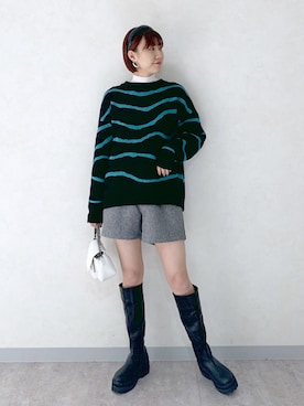 「アイテム（イヤリング）」を使った、さとぅーさん（レディース・170cm）の秋コーディネート