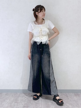 「アイテム（ベスト）」を使った、さとぅーさん（レディース・170cm・30代）の春コーディネート