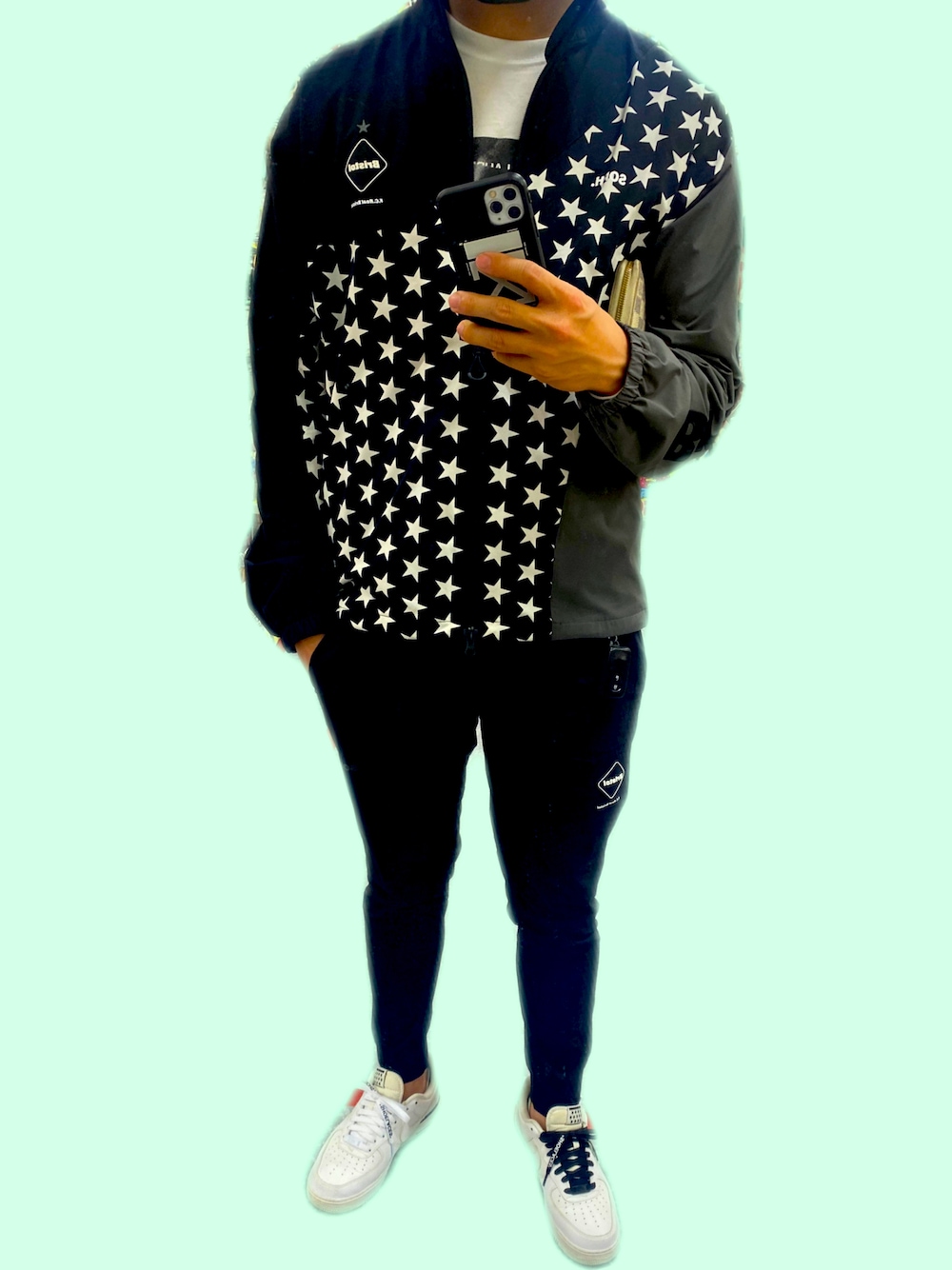 F.C.Real Bristol（エフシーレアルブリストル）の「STAND COLLAR STAR