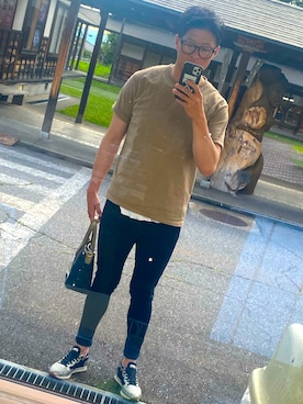 「AZUL by moussy（アズールバイマウジー）のアイテム（Tシャツ/カットソー）」を使った、shin-kunさん（メンズ・177cm）の夏コーディネート