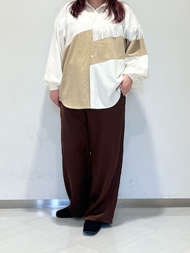 「KBF（ケイビーエフ）のSiltrata　Fringe pattern shirts（シャツ/ブラウス、ホワイト系）」を使った、くろさん（レディース・160cm）の夏コーディネート