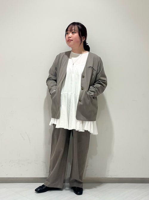 【真木テキスタイル】ジャケット ノーカラーshort カルパ グレー 真木テキスタイル】ジャケット ノーカラーshort カルパ グレー ノー