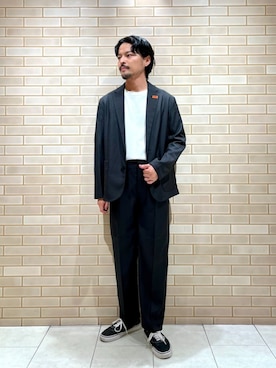 「UNIVERSAL OVERALL（ユニバーサルオーバーオール）のアイテム（ジャケット/アウター）」を使った、坂本裕太さん（メンズ・168cm）の秋コーディネート