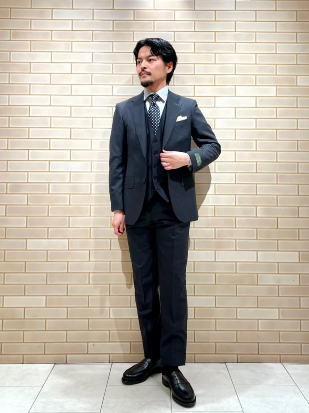 GREEN LABEL RELAXING スーツ130cm＆ネクタイチーフセット bv3531_thumb.jpg
