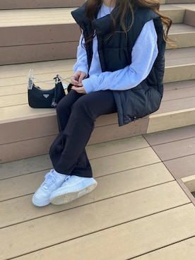 「アイテム（ダウンベスト）」を使った、찬さん（レディース・158cm）の冬コーディネート