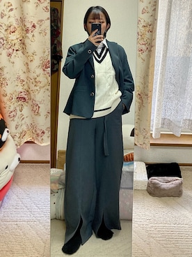 「archives（アルシーヴ）のアイテム（スラックス）」を使った、Yuyunさん（レディース・156cm）の秋コーディネート