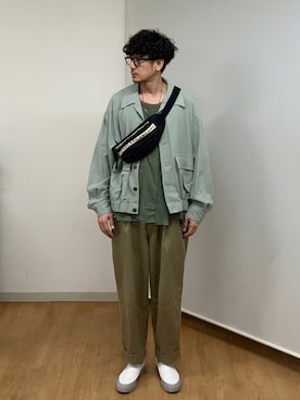 「marka（マーカ）のアイテム（チノパンツ）」を使った、h.s.k.さん（メンズ・176cm）の夏コーディネート