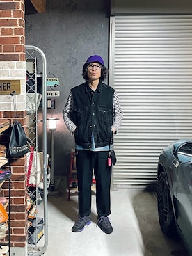 「Dickies Remake 874 Easy ptのアイテム（チノパンツ、ブラック系）」を使った、h.s.k.さん（メンズ・176cm）の春コーディネート