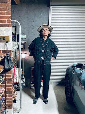 「INDIETRO ASSOCIATION（インディエトロアソシエーション）のLong Brim Hat / ロングブリムハット（ハット、ベージュ系）」を使った、h.s.k.さん（メンズ・176cm）の春コーディネート