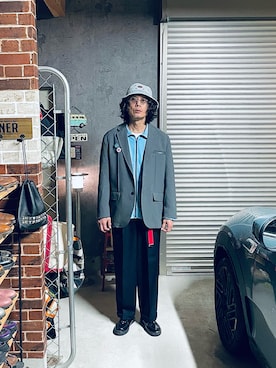 「Dickies（ディッキーズ）のDickies　GIベルト ガチャベルト 無地（ベルト、レッド系）」を使った、h.s.k.さん（メンズ・176cm）の春コーディネート