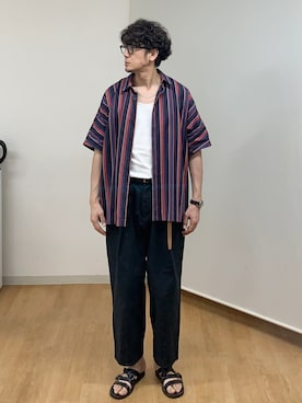 「LOUNGE LIZARD（ラウンジリザード）のアイテム（サンダル）」を使った、h.s.k.さん（メンズ・176cm）の夏コーディネート