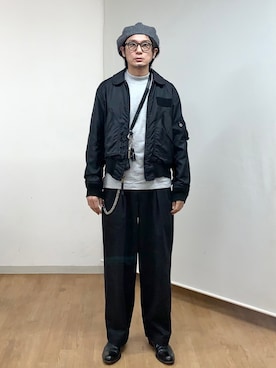 「yorozu（ヨロズ）のアイテム（財布）」を使った、h.s.k.さん（メンズ・176cm）の秋コーディネート