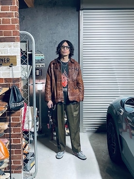 「GOOD KARMA DEVELOPMENTのアイテム（その他アウター、ブラウン系）」を使った、h.s.k.さん（メンズ・176cm）の春コーディネート