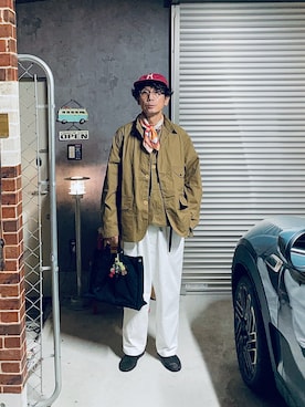 「アイテム（スリッポン）」を使った、h.s.k.さん（メンズ・176cm）の秋コーディネート