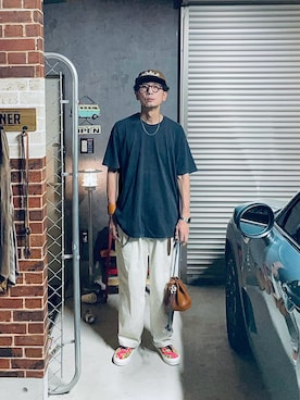 「アイテム（チノパンツ）」を使った、h.s.k.さん（メンズ・176cm）の夏コーディネート