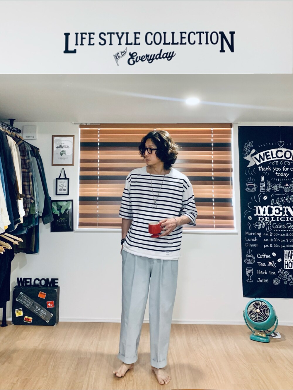 「夏コーデ、ゆるコーデ、ボーダー、ボーダートップス、カラーパンツ、カジュアル、カジュアルコーデ、ビッグシルエット、Tシャツ、シンプル、めがね、メガネ男子、今日のコーデ、リラックススタイル、ビッグT」｜「markawareのアイテム（その他パンツ、ブルー系）」を使った、h.s.k.さん（メンズ・176cm）の春コーディネートの1枚目の写真