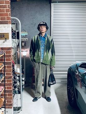 「Levi's」｜「アイテム（デニムジャケット）」を使った、h.s.k.さん（メンズ・176cm）の冬コーディネート
