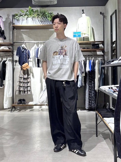 STAR WARS/スター・ウォーズ】ピグメント加工プリントTシャツ（Tシャツ
