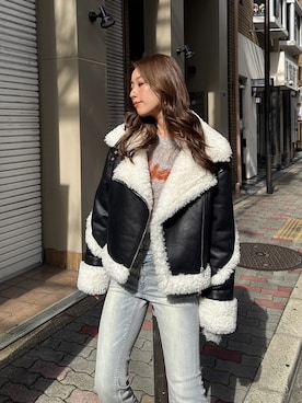 「アイテム（ムートンコート）」を使った、Misaさん（レディース・158cm）の冬コーディネート