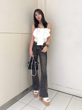 「GYDA（ジェイダ）のGG エナメルクロコミニバック（ハンドバッグ、ブラック系）」を使った、Misaさん（レディース・158cm）の夏コーディネート