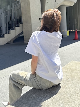 「GYDA（ジェイダ）のミドルウエストGYDA chainワイドデニムパンツ（デニムパンツ、ブルー系）」を使った、Misaさん（レディース・158cm）の春コーディネート