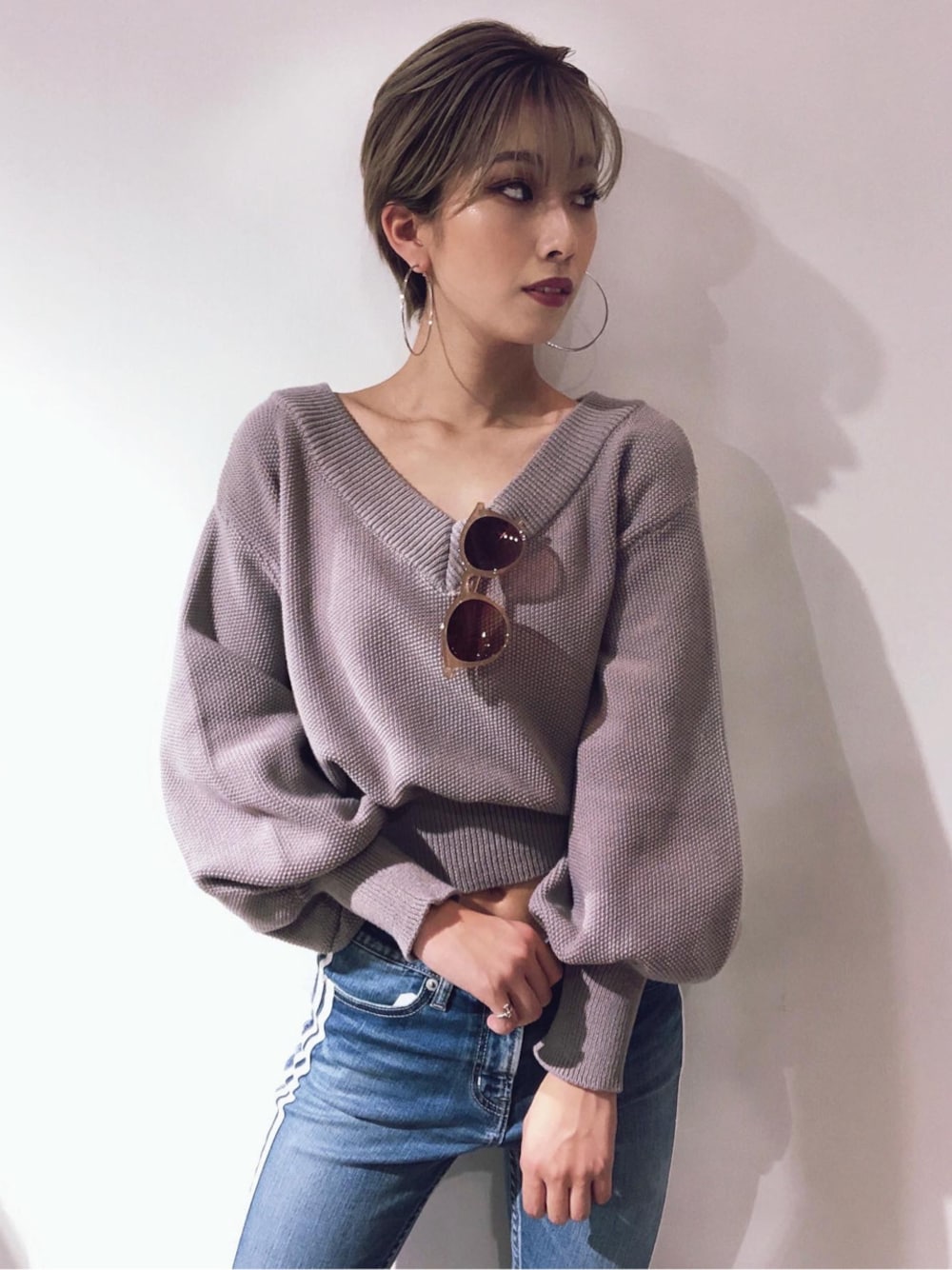 GYDA（ジェイダ）の「ボリュームスリーブVネックオフショル