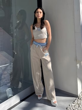 「アイテム（スウェットパンツ）」を使った、Misaさん（レディース・158cm）の夏コーディネート