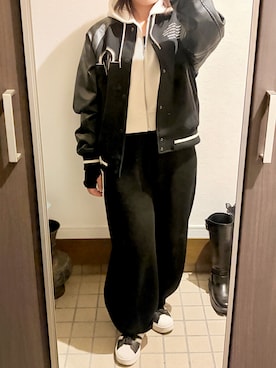 「アイテム（スタジャン）」を使った、ぬとさん（レディース・160cm）の秋コーディネート