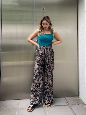 「ごきげんウィーク」｜「アイテム（タンクトップ）」を使った、Rionaさん（レディース・159cm）の春コーディネート