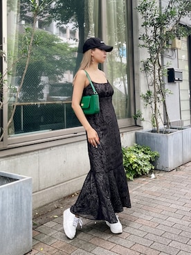 「ワンピース×スニーカー」｜Rionaさん（レディース・159cm）の夏コーディネート