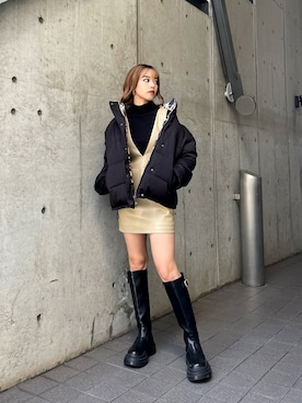 「EVRIS（エヴリス）のアイテム（ダウンジャケット/コート）」を使った、Rionaさん（レディース・159cm）の秋コーディネート