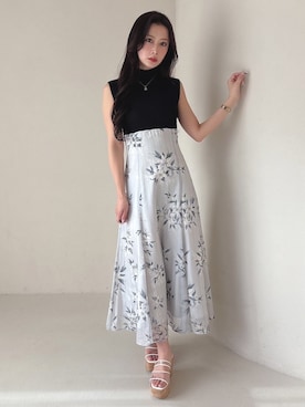 「MERCURYDUO（マーキュリーデュオ）の花柄ドッキングバックレースアップワンピース（ワンピース、ブラック系）」を使った、mikaさん（レディース・155cm）の冬コーディネート