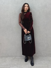 ベロアカットアウトワンピース｜マーキュリーデュオ（MERCURYDUO