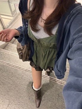 「DEVICE（デバイス）のアイテム」を使った、Kiyoさん（レディース・156cm）の春コーディネート