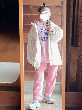 「SpRay（スプレイ）のアイテム（ナイロンジャケット）」を使った、おちさん（レディース・155cm）の春コーディネート