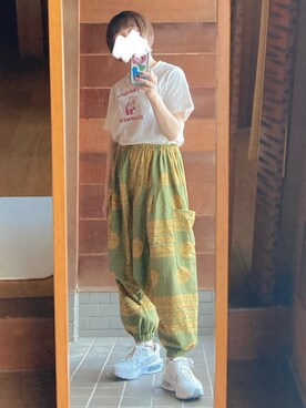「チャイハネ（チャイハネ）のアイテム（パンツ）」を使った、おちさん（レディース・155cm）の秋コーディネート
