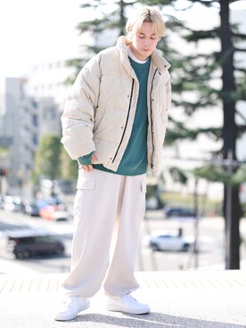 「JUNRED（ジュンレッド）のアイテム（ダウンジャケット/コート）」を使った、EIJIさん（メンズ・173cm）の秋コーディネート