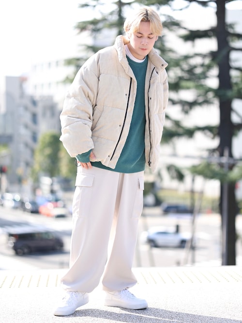  JEANS コーデュロイ ダウンジャケット クリーム色 TOMMY JEANS コーデュロイ ダウンジャケット クリーム色