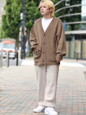 「JUNRED（ジュンレッド）のアイテム（スウェットパンツ）」を使った、EIJIさん（メンズ・173cm）の秋コーディネート