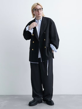 「JUNRED（ジュンレッド）のアイテム（ローファー）」を使った、EIJIさん（メンズ・173cm）の冬コーディネート