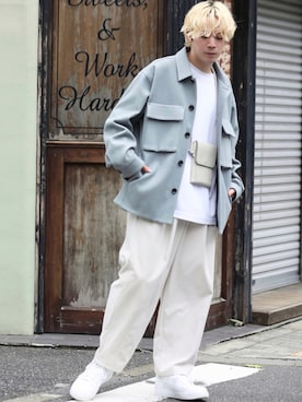 「JUNRED（ジュンレッド）のアイテム（チノパンツ）」を使った、EIJIさん（メンズ・173cm）の秋コーディネート