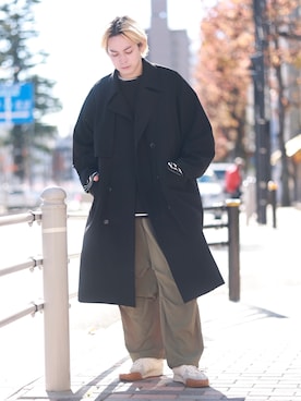 「JUNRED（ジュンレッド）のアイテム（トレンチコート）」を使った、EIJIさん（メンズ・173cm）の冬コーディネート