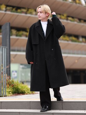 「JUNRED（ジュンレッド）のアイテム（トレンチコート）」を使った、EIJIさん（メンズ・173cm）の冬コーディネート