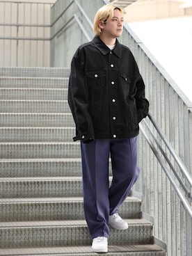 「re_k by JUNRED（レクバイジュンレッド）のアイテム（デニムジャケット）」を使った、EIJIさん（メンズ・173cm）の春コーディネート