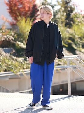 「JUNRED（ジュンレッド）のアイテム（MA-1）」を使った、EIJIさん（メンズ・173cm）の冬コーディネート