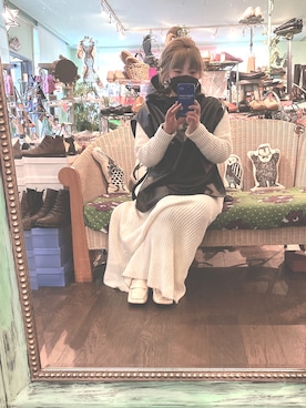 「モノトーン」｜「アイテム（ポンチョ）」を使った、ssyyoooさん（レディース・159cm）の冬コーディネート