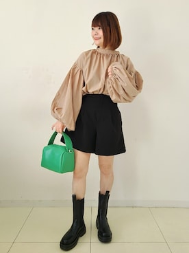「SUGAR BISKET（シュガービスケット）のアイテム（ブーツ）」を使った、パン粉さん（レディース・151cm）の冬コーディネート